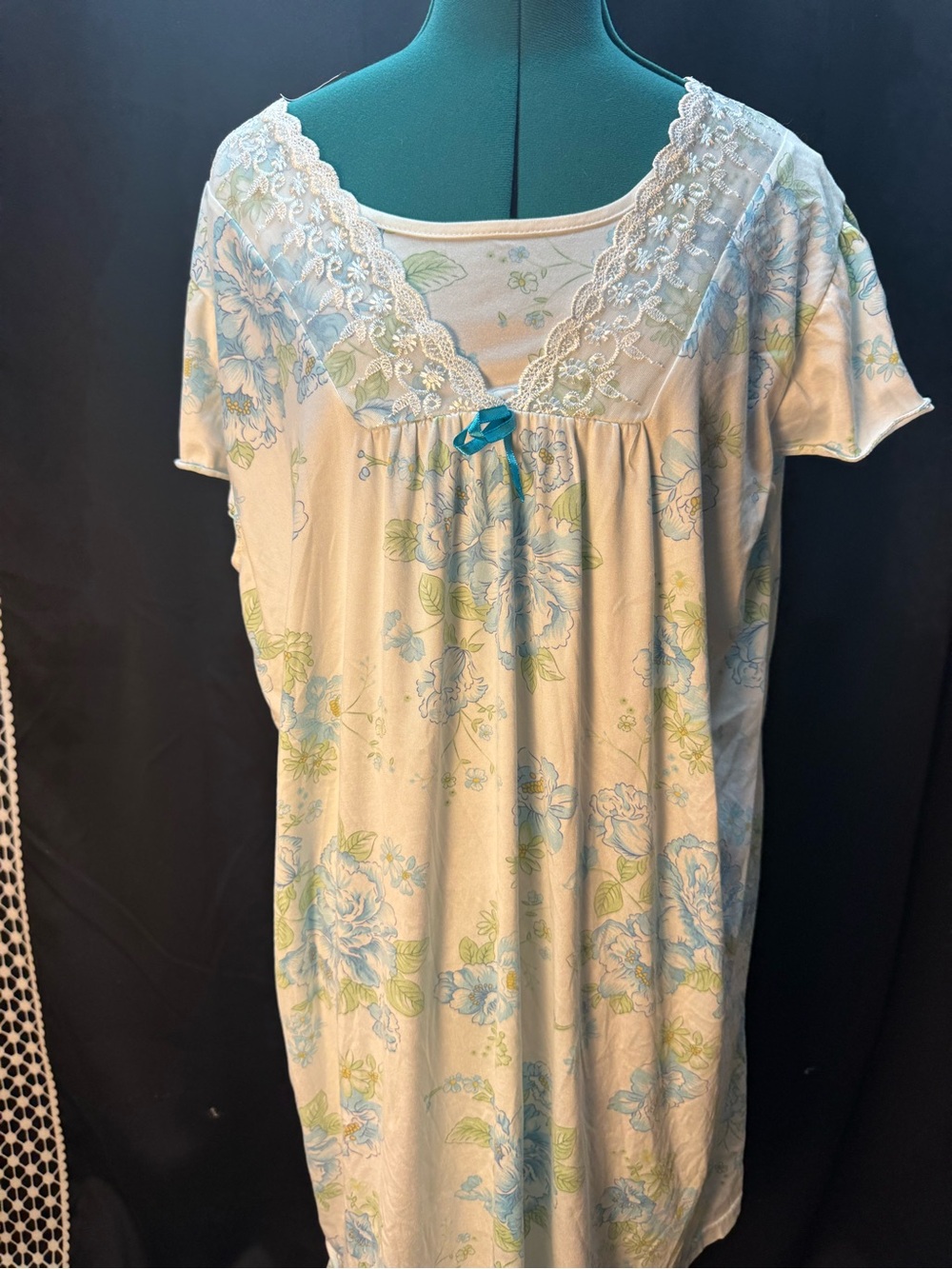 Floral Lace-Trim Nightgown - Blue & Cream